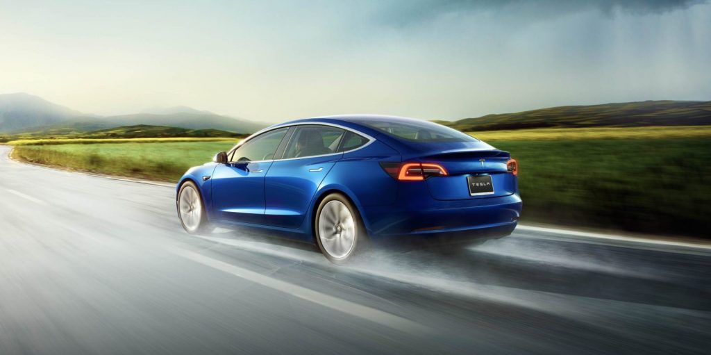 tesla elektromos autó töltőkábel